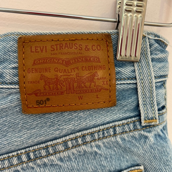 Levi 501 shorts - Picture 8 of 15